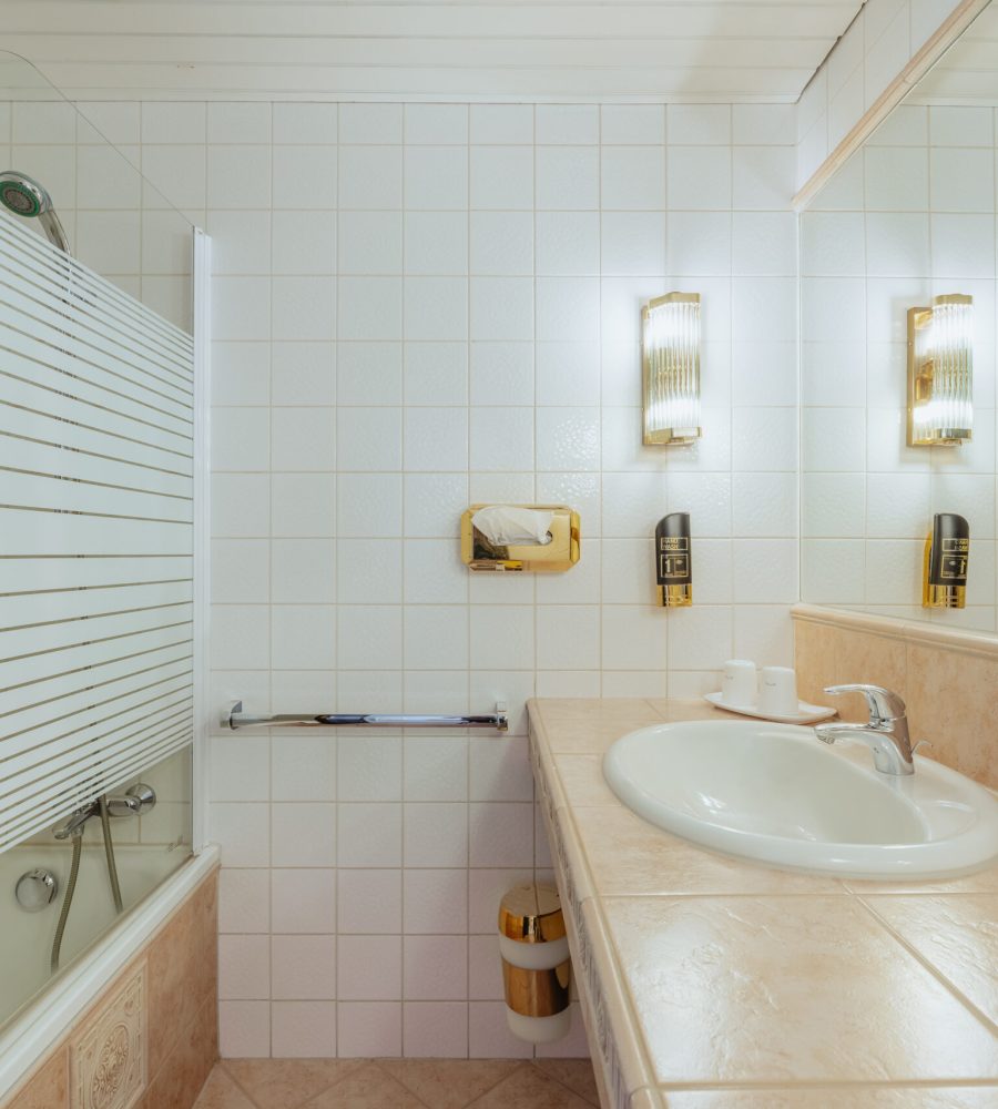 200 - Hotel PFEIFER 16-01-26 200